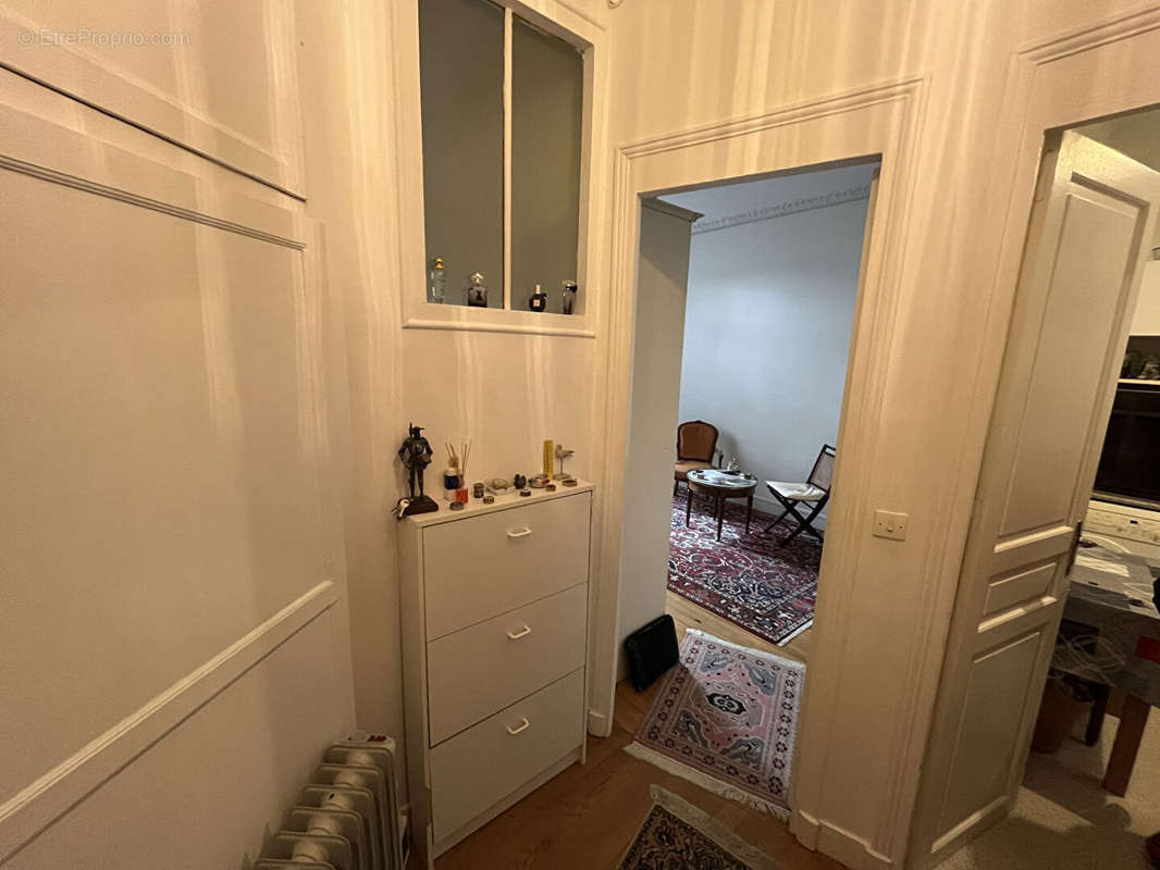 Appartement à PARIS-15E