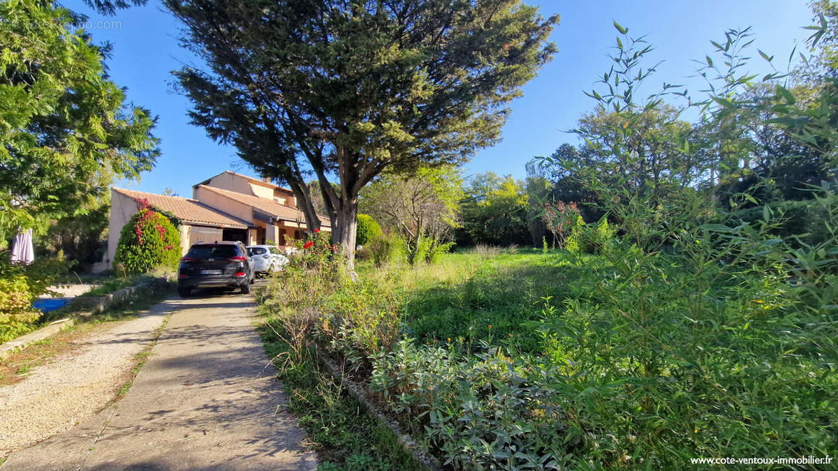 Maison à SAINT-CANNAT