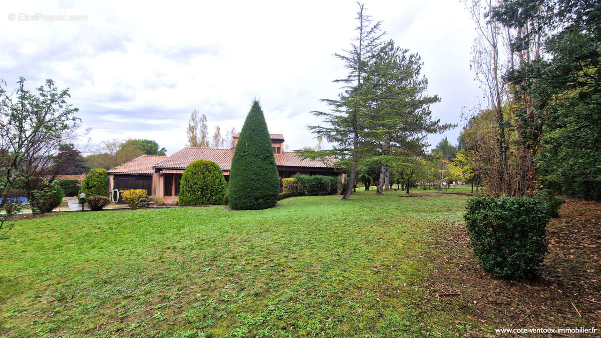 Maison à SAINT-CANNAT