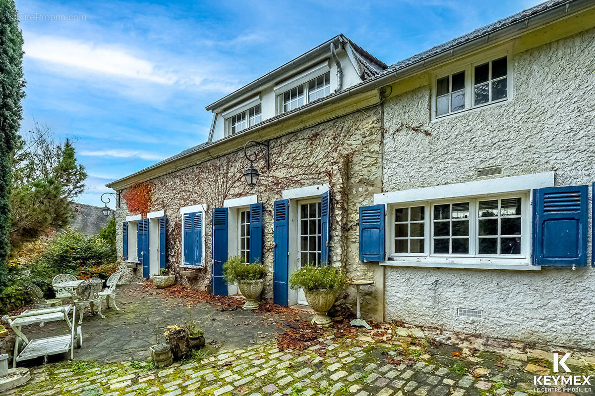 Maison à AMBLAINVILLE