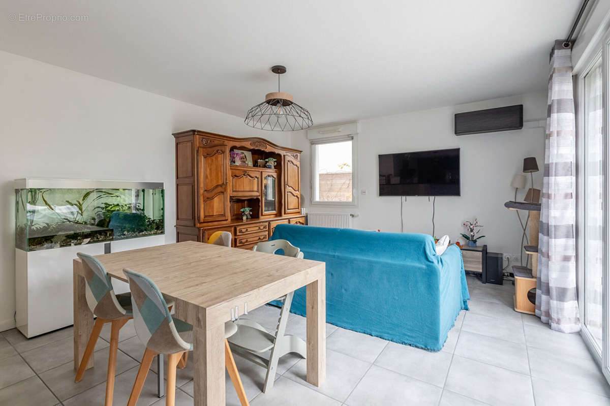 Appartement à LYON-8E