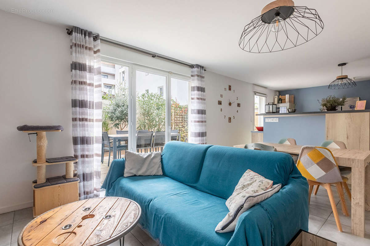 Appartement à LYON-8E