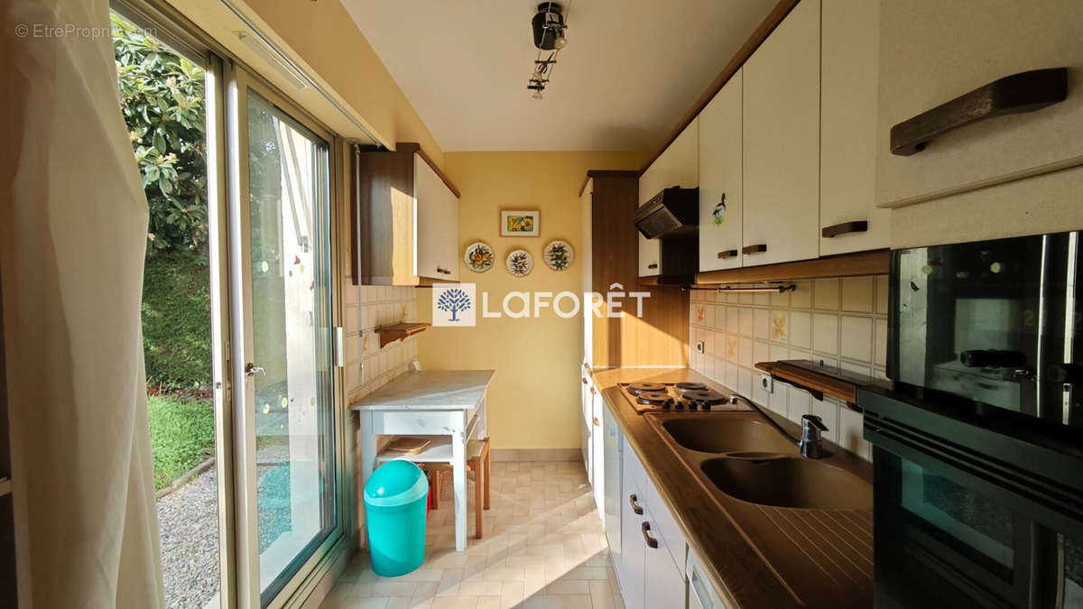 Appartement à VENCE