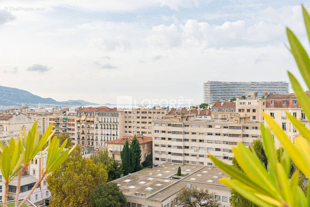 Appartement à MARSEILLE-8E