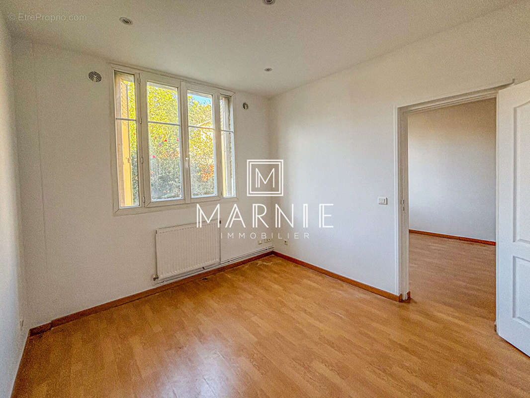 Appartement à COLOMBES