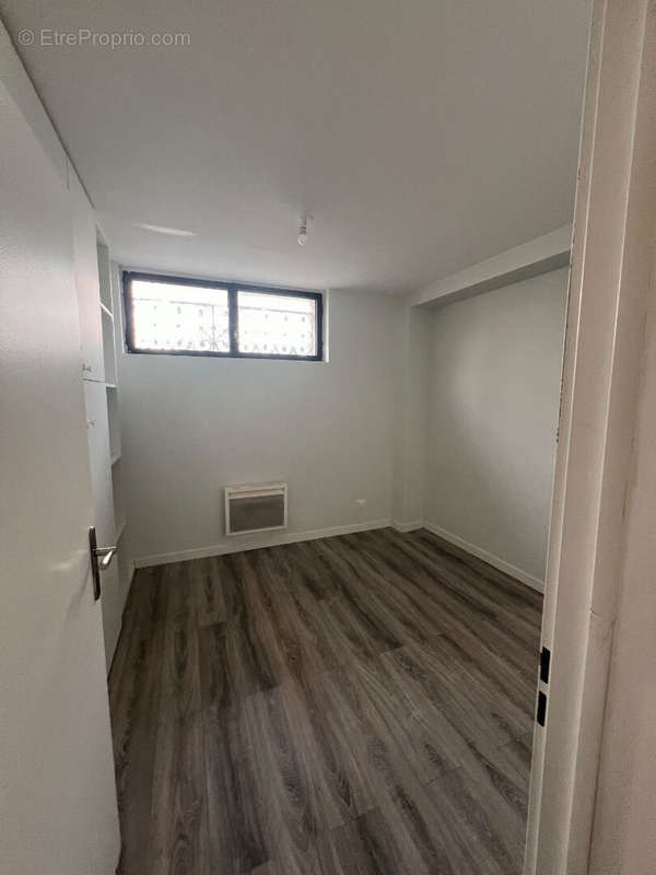 Appartement à AUBERVILLIERS