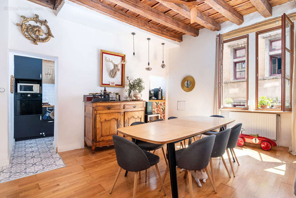 Appartement à LYON-5E