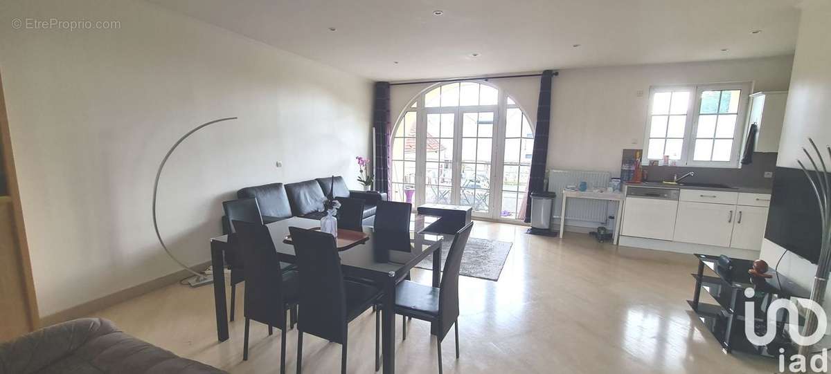 Photo 2 - Appartement à COIGNIERES