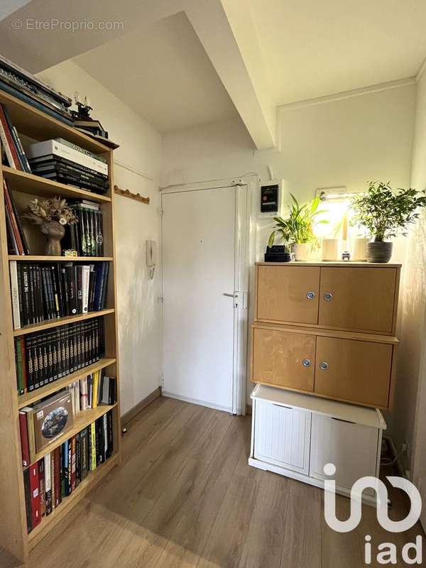 Photo 8 - Appartement à LA GARENNE-COLOMBES