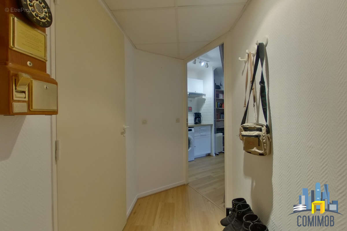 Appartement à COURBEVOIE