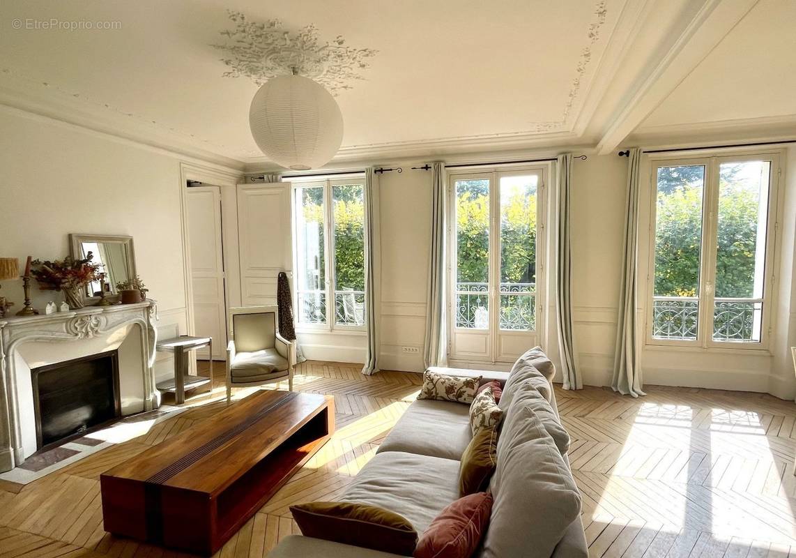 Appartement à VERSAILLES