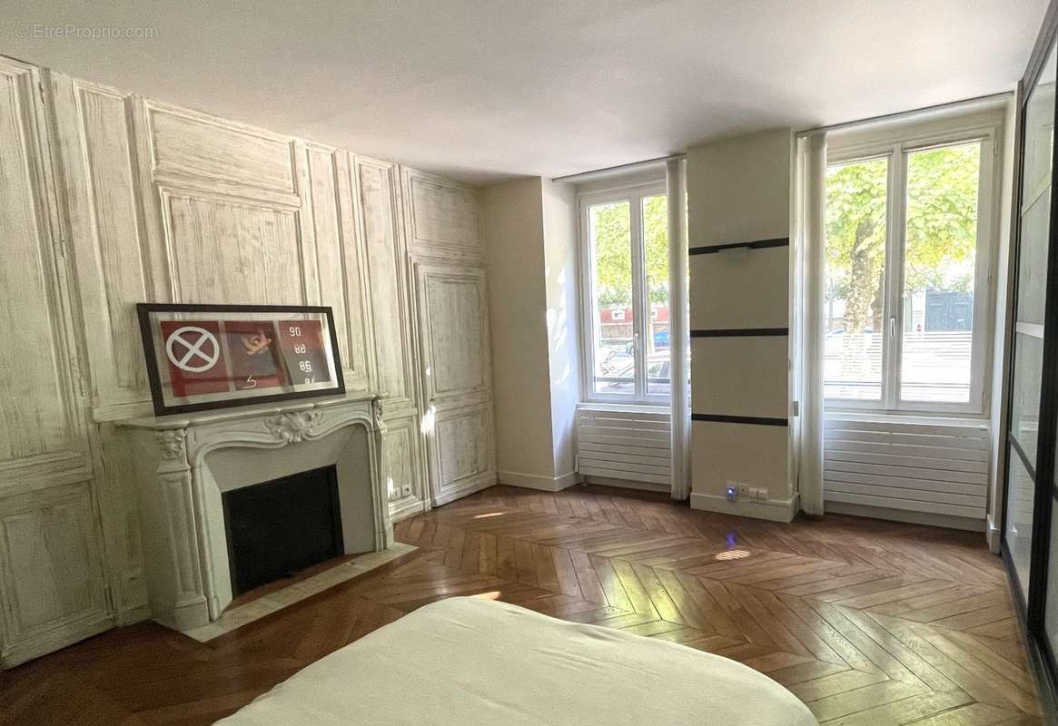 Appartement à VERSAILLES