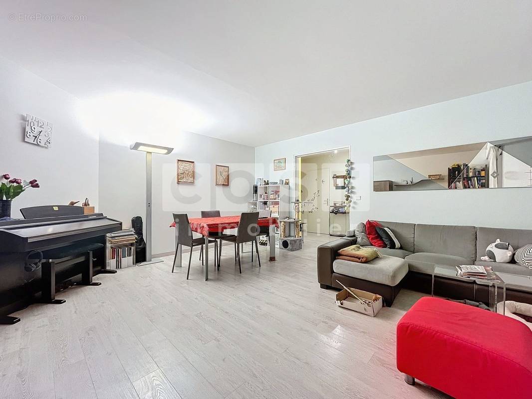 Appartement à ASNIERES-SUR-SEINE