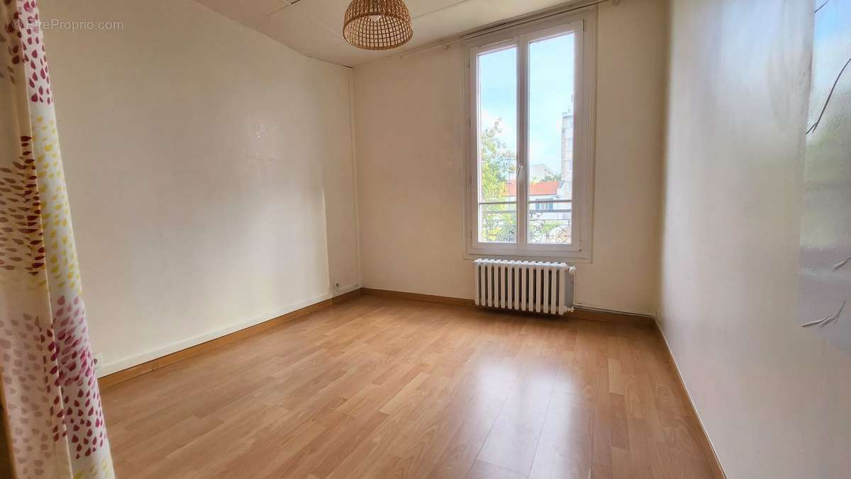 Appartement à MAISONS-ALFORT