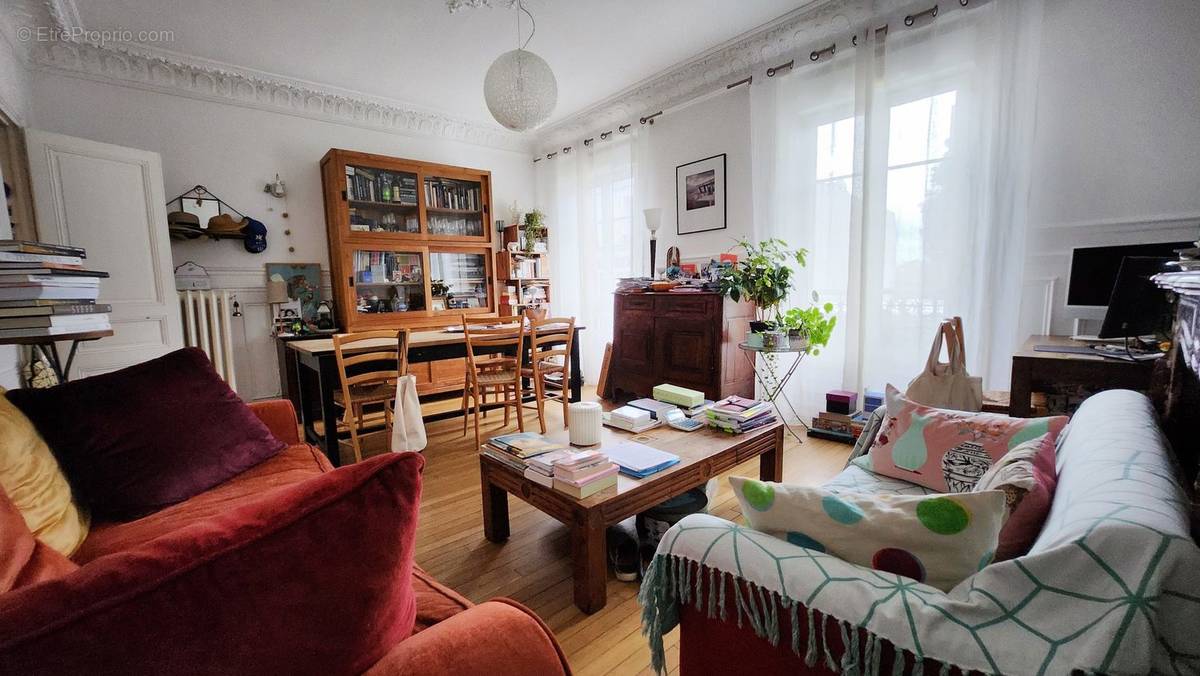 Appartement à MAISONS-ALFORT