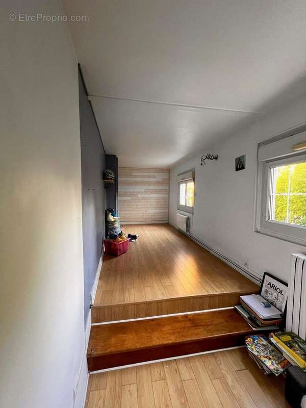 Appartement à MAISONS-ALFORT