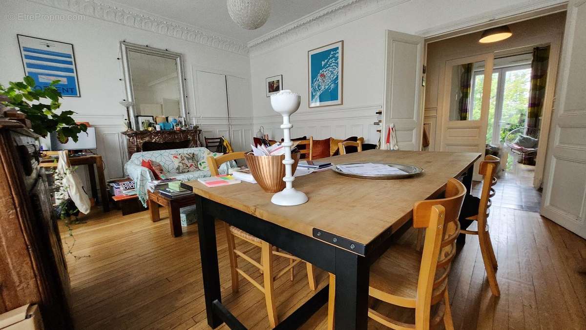 Appartement à MAISONS-ALFORT