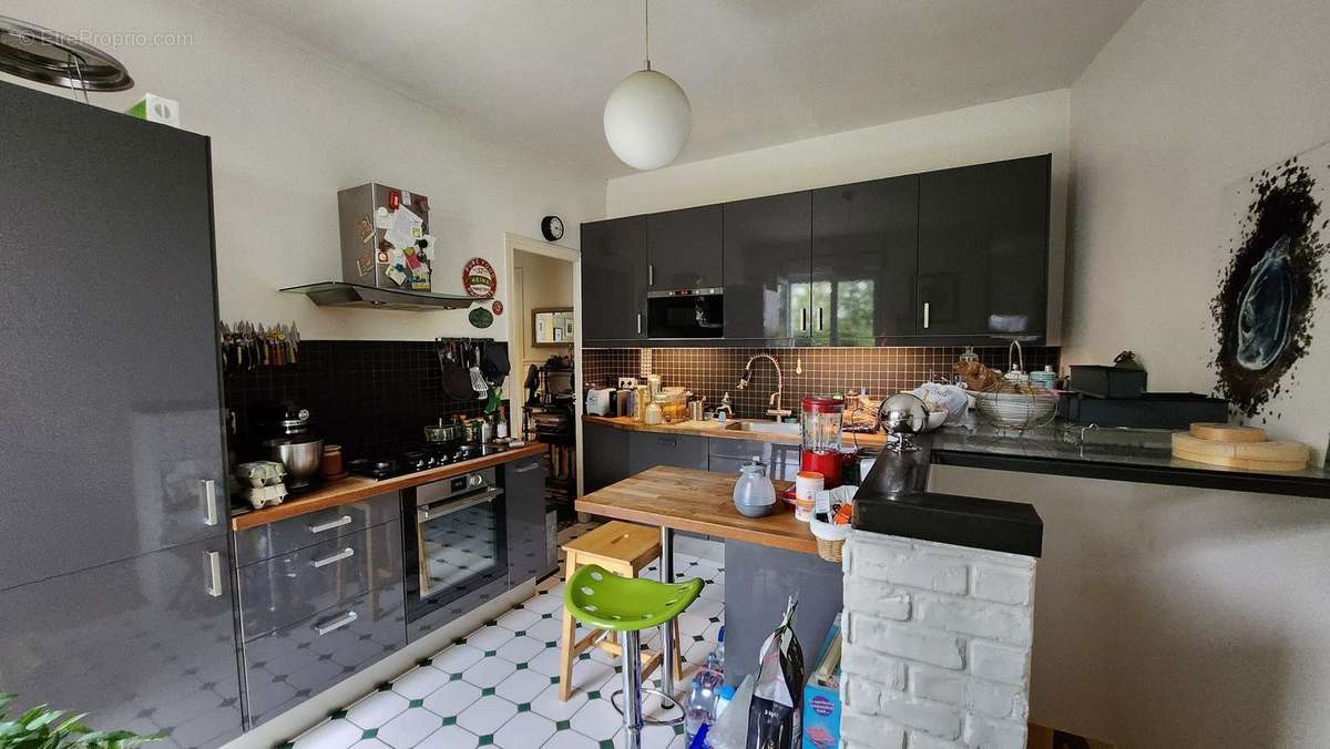 Appartement à MAISONS-ALFORT