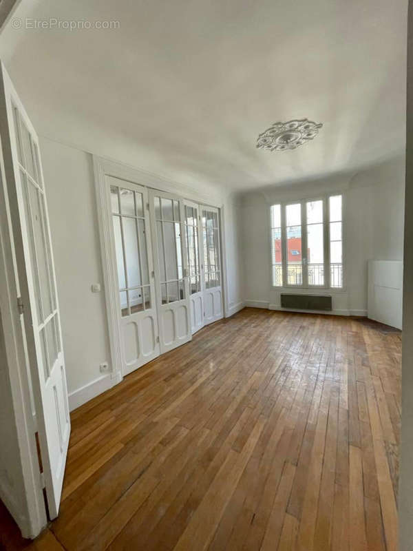 Séjour - Appartement à ASNIERES-SUR-SEINE