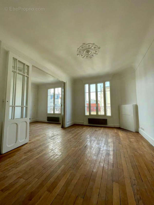 Appartement à ASNIERES-SUR-SEINE