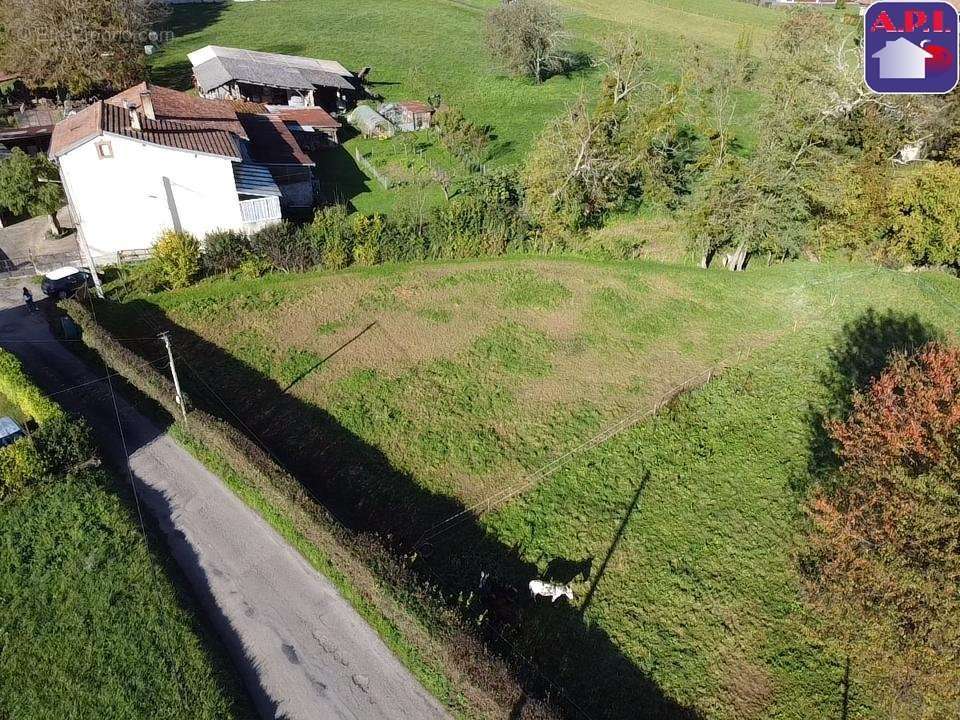 Terrain à SAINT-GIRONS