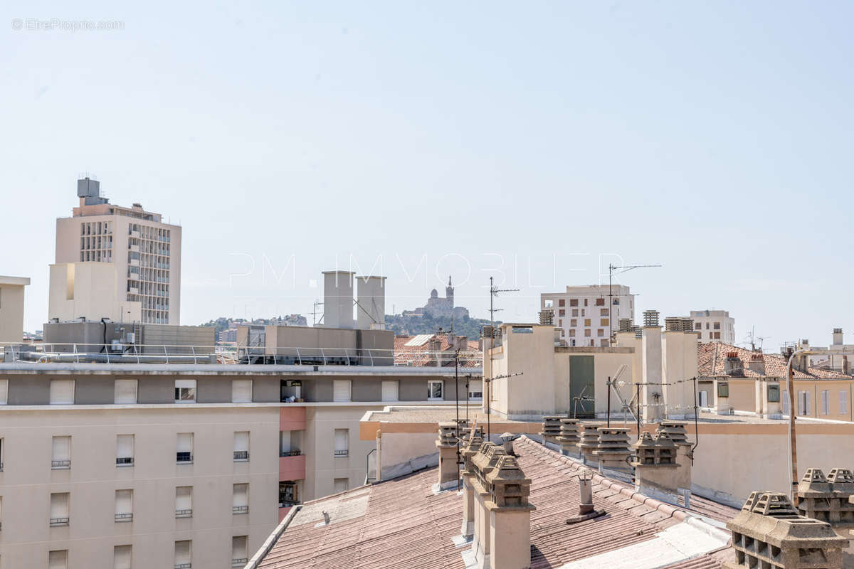 Appartement à MARSEILLE-5E