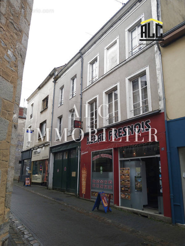 Appartement à FRESNAY-SUR-SARTHE