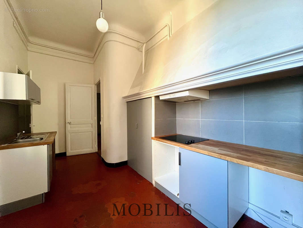 Appartement à MARSEILLE-8E