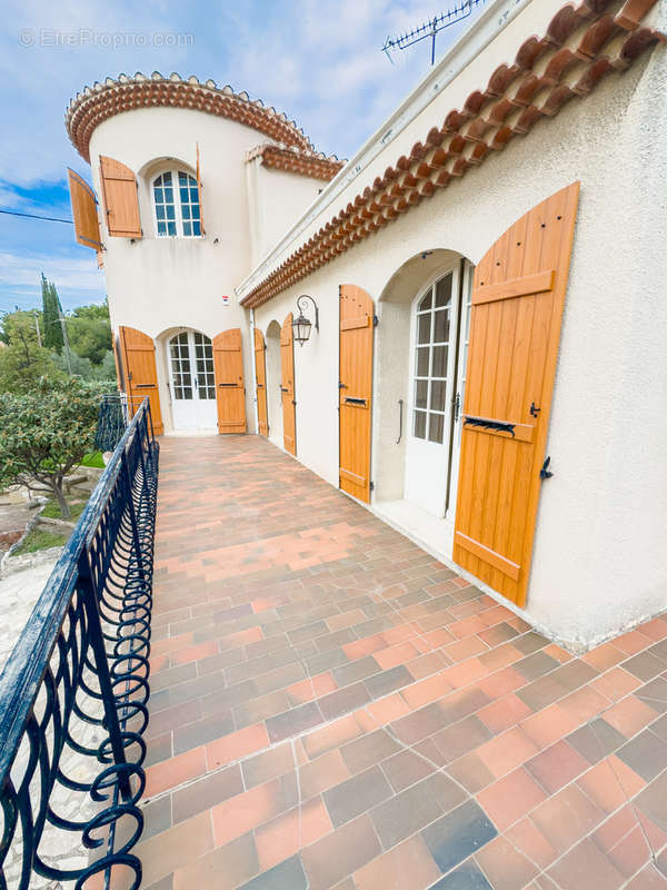 Maison à CARRY-LE-ROUET