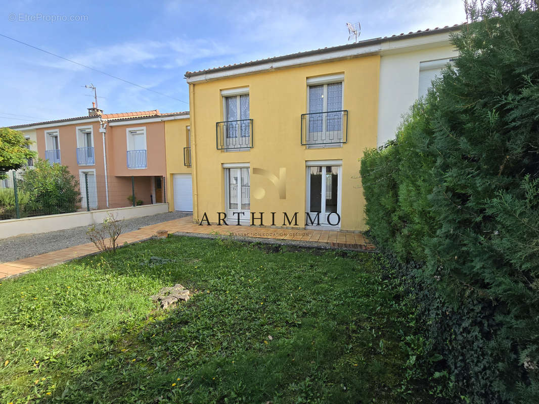 Maison à ROMANS-SUR-ISERE