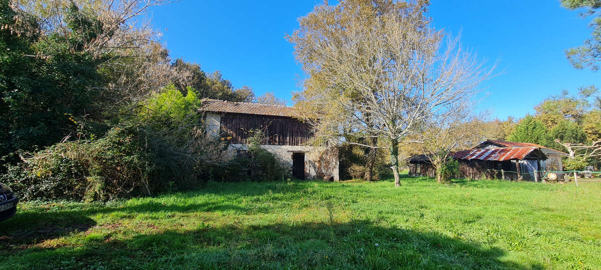 Maison à SAUGNACQ-ET-MURET