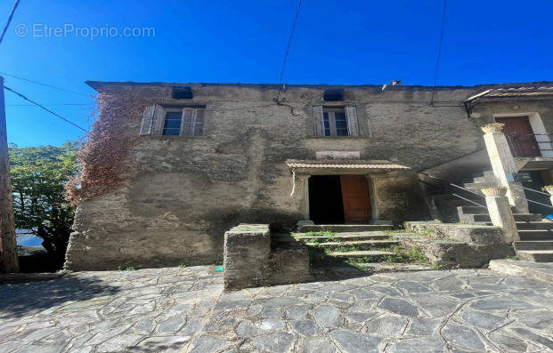 Maison à BIGORNO