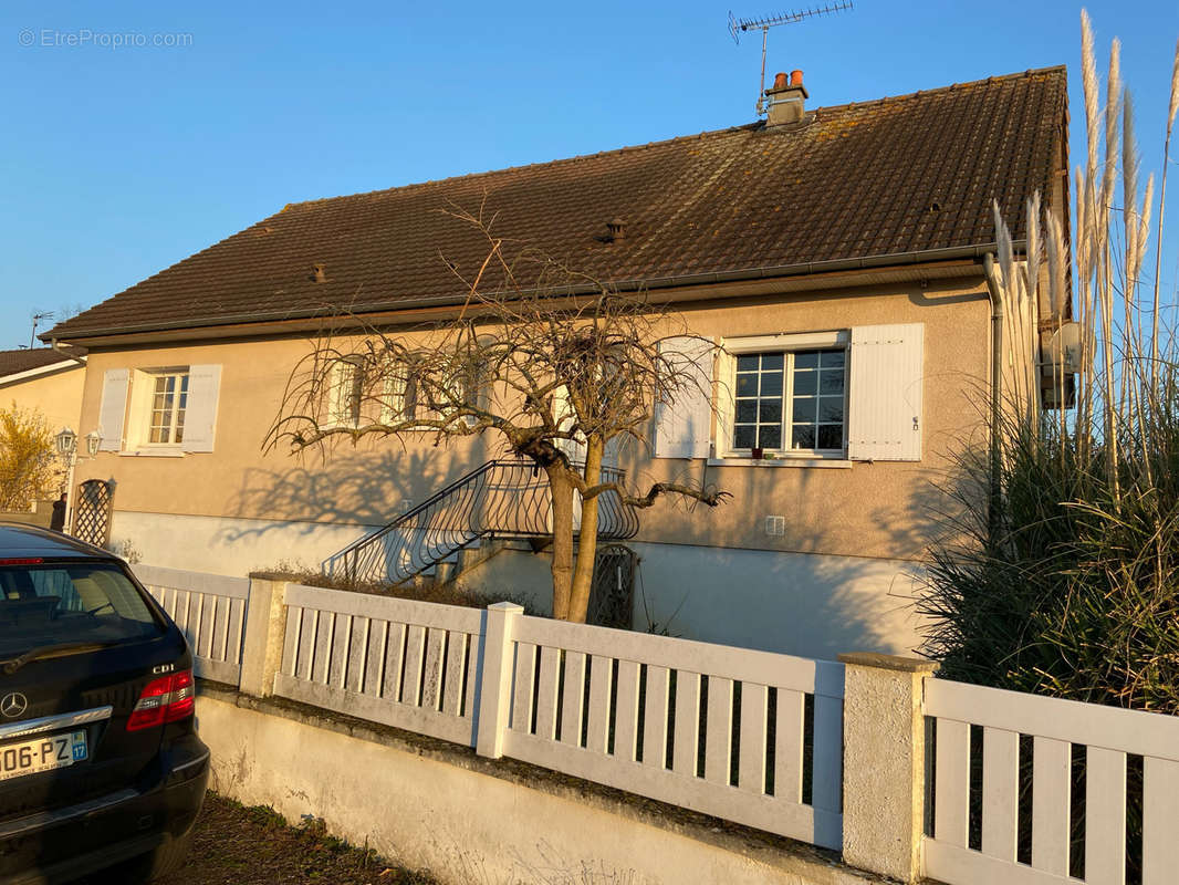 Maison à CHATELLERAULT