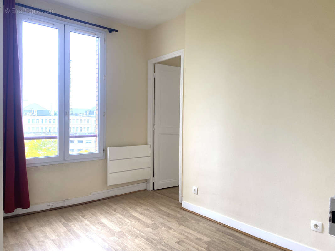 Appartement à PARIS-20E