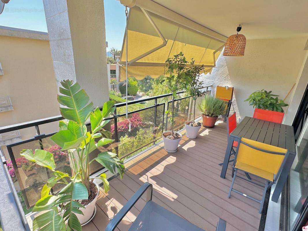 Appartement à CANNES