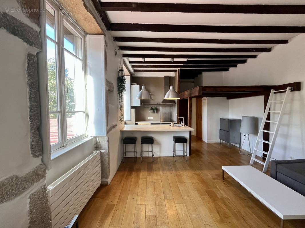 Appartement à LYON-4E