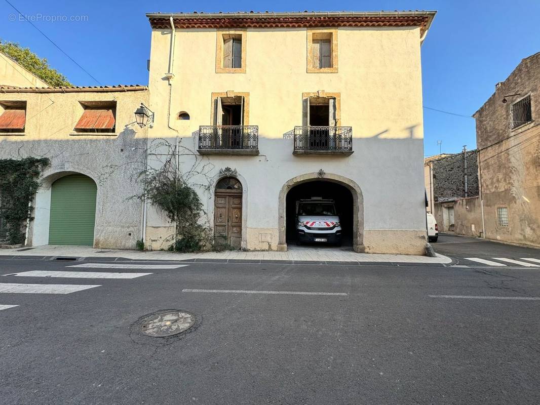 photo facade - Maison à SAINT-THIBERY