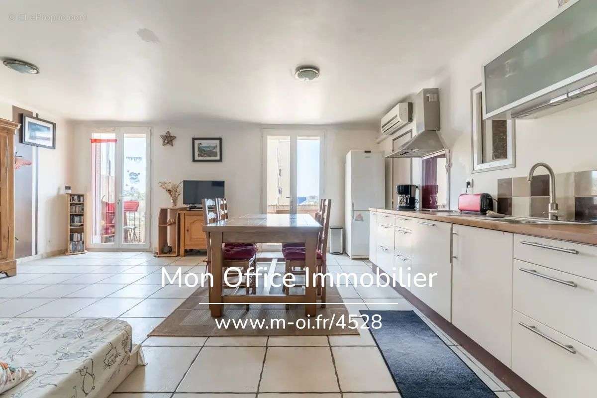 Appartement à MARSEILLE-13E