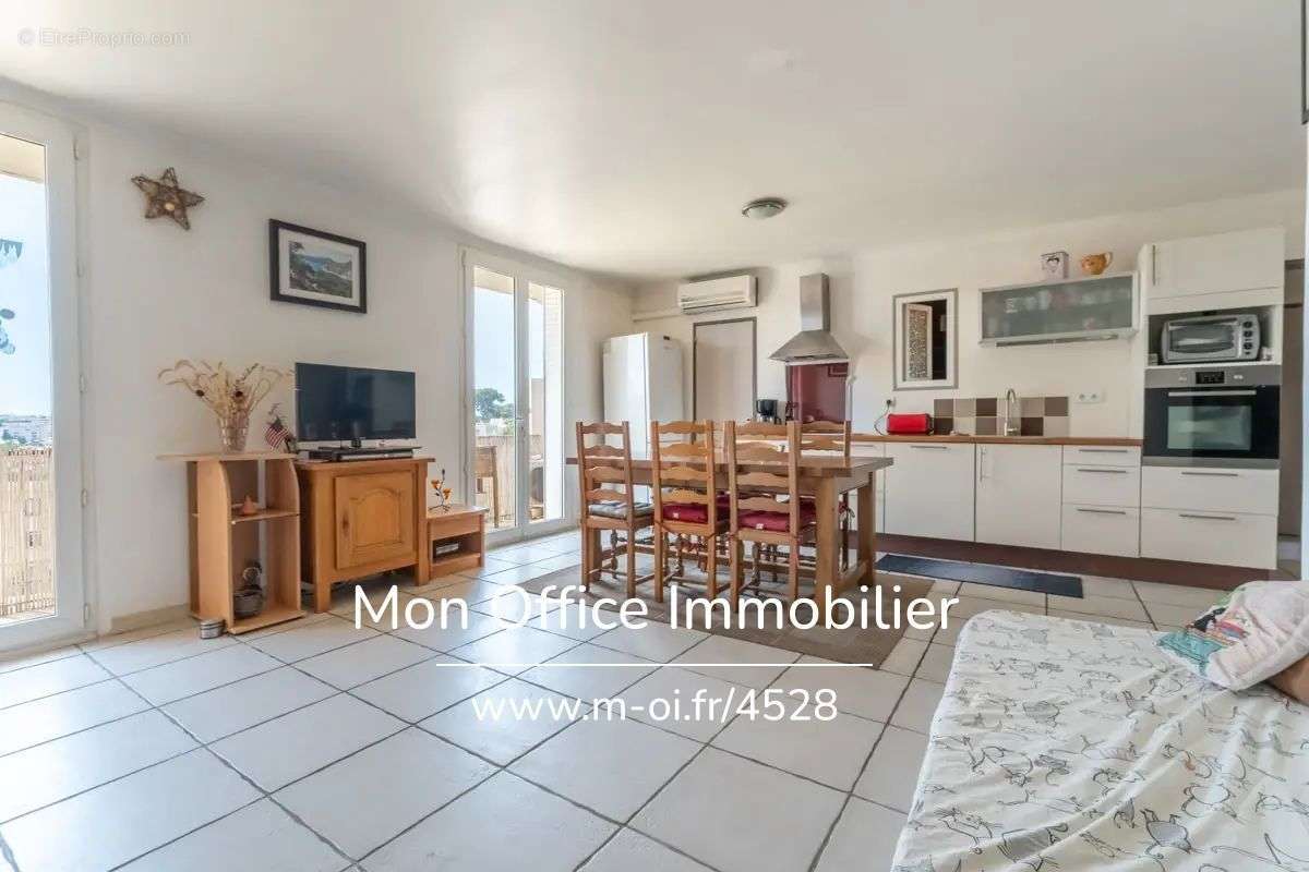 Appartement à MARSEILLE-13E