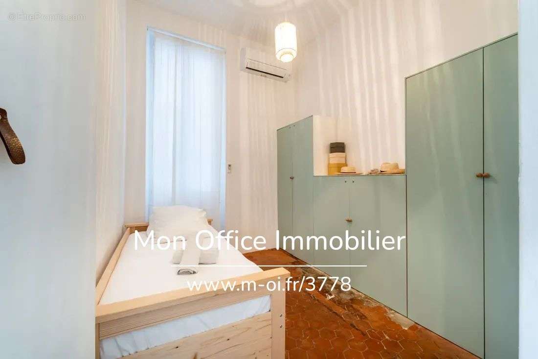 Appartement à MARSEILLE-6E