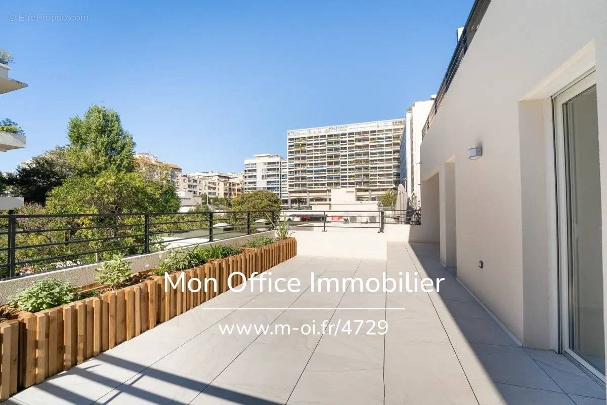 Appartement à MARSEILLE-8E