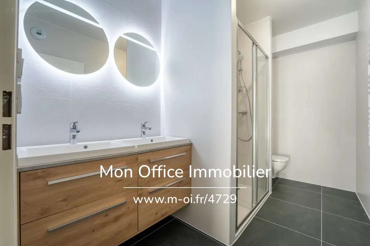 Appartement à MARSEILLE-8E