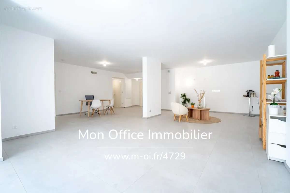 Appartement à MARSEILLE-8E