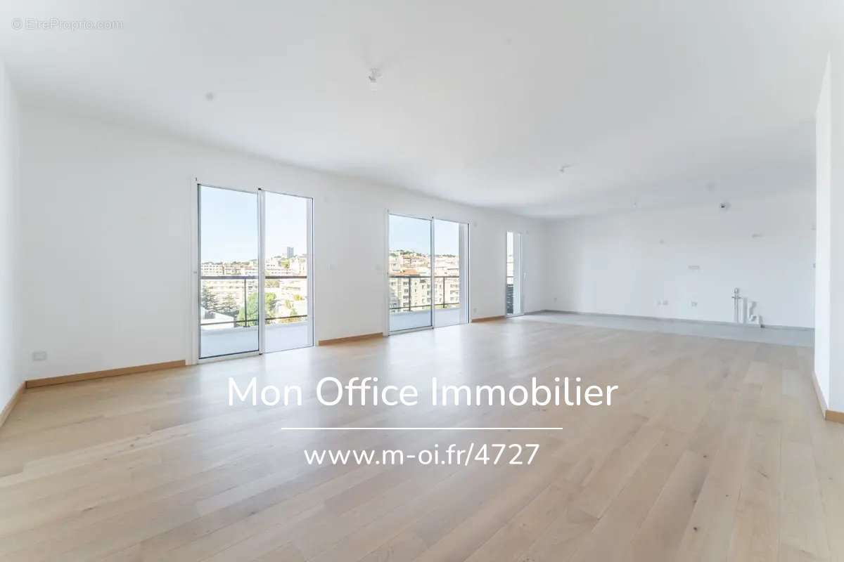 Appartement à MARSEILLE-8E