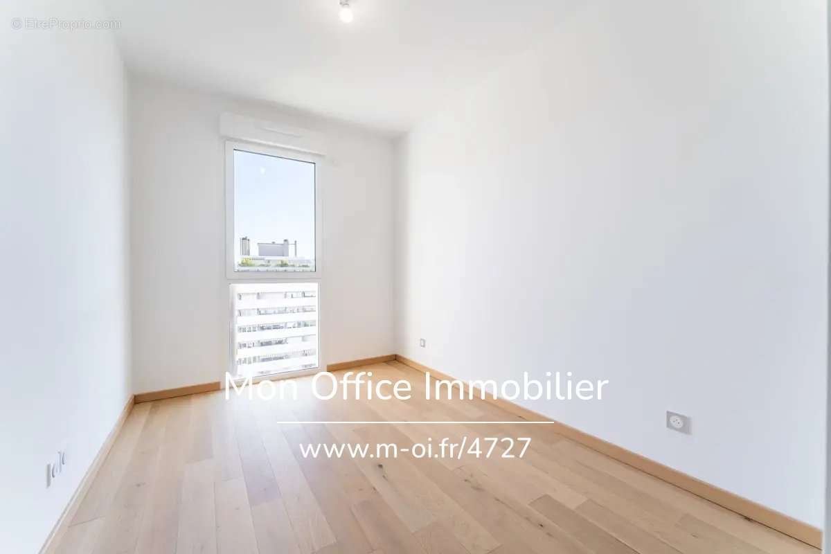 Appartement à MARSEILLE-8E