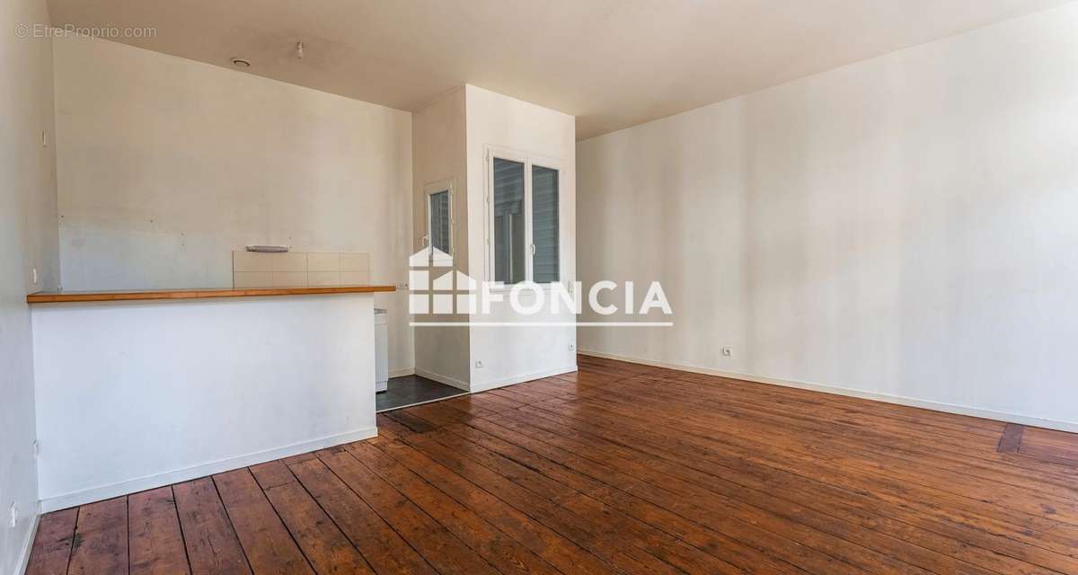 Appartement à BORDEAUX