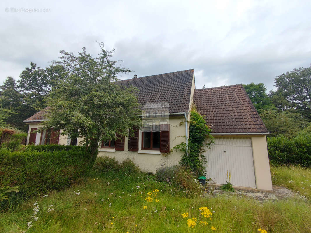 Maison à BEAUMONT-LE-ROGER