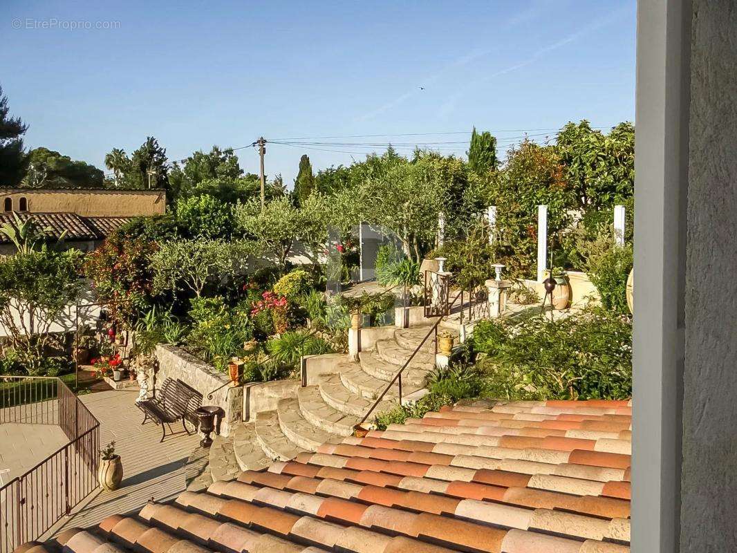 Maison à MOUGINS