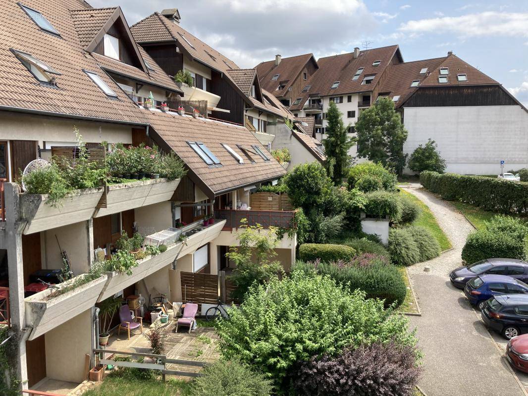 Appartement à POISY