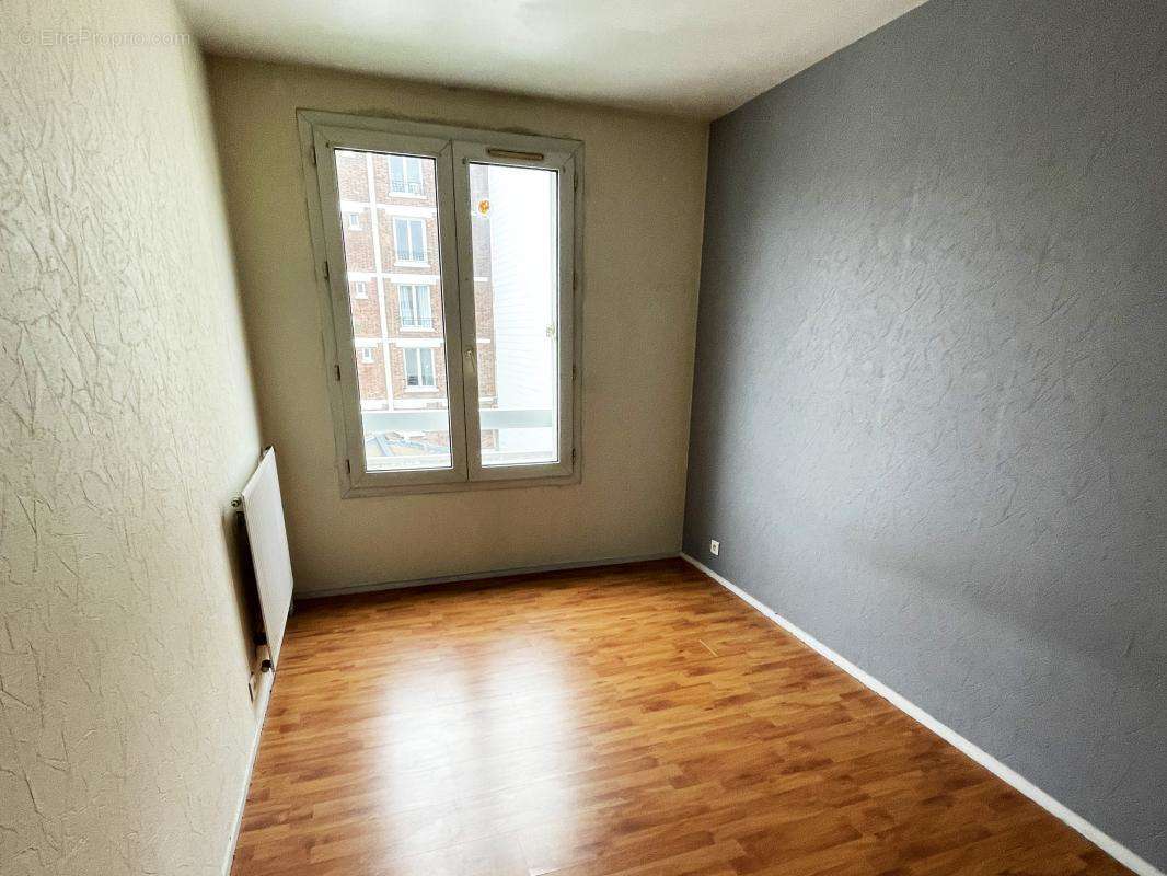 Appartement à CLICHY